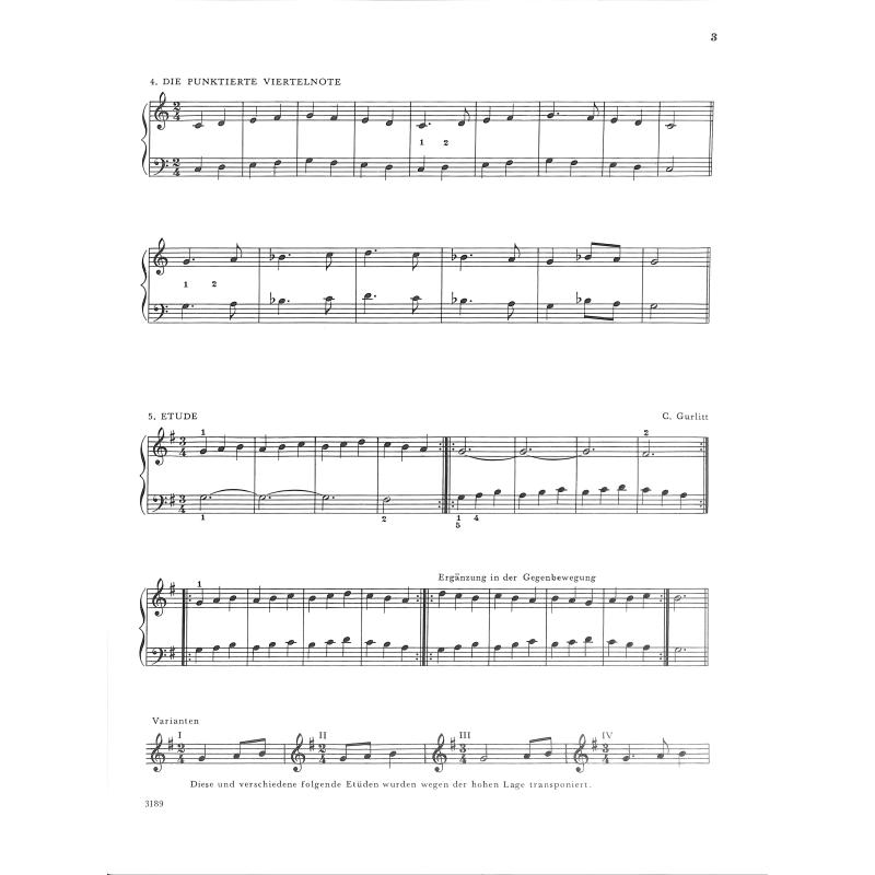 Die ersten Etüden am Klavier