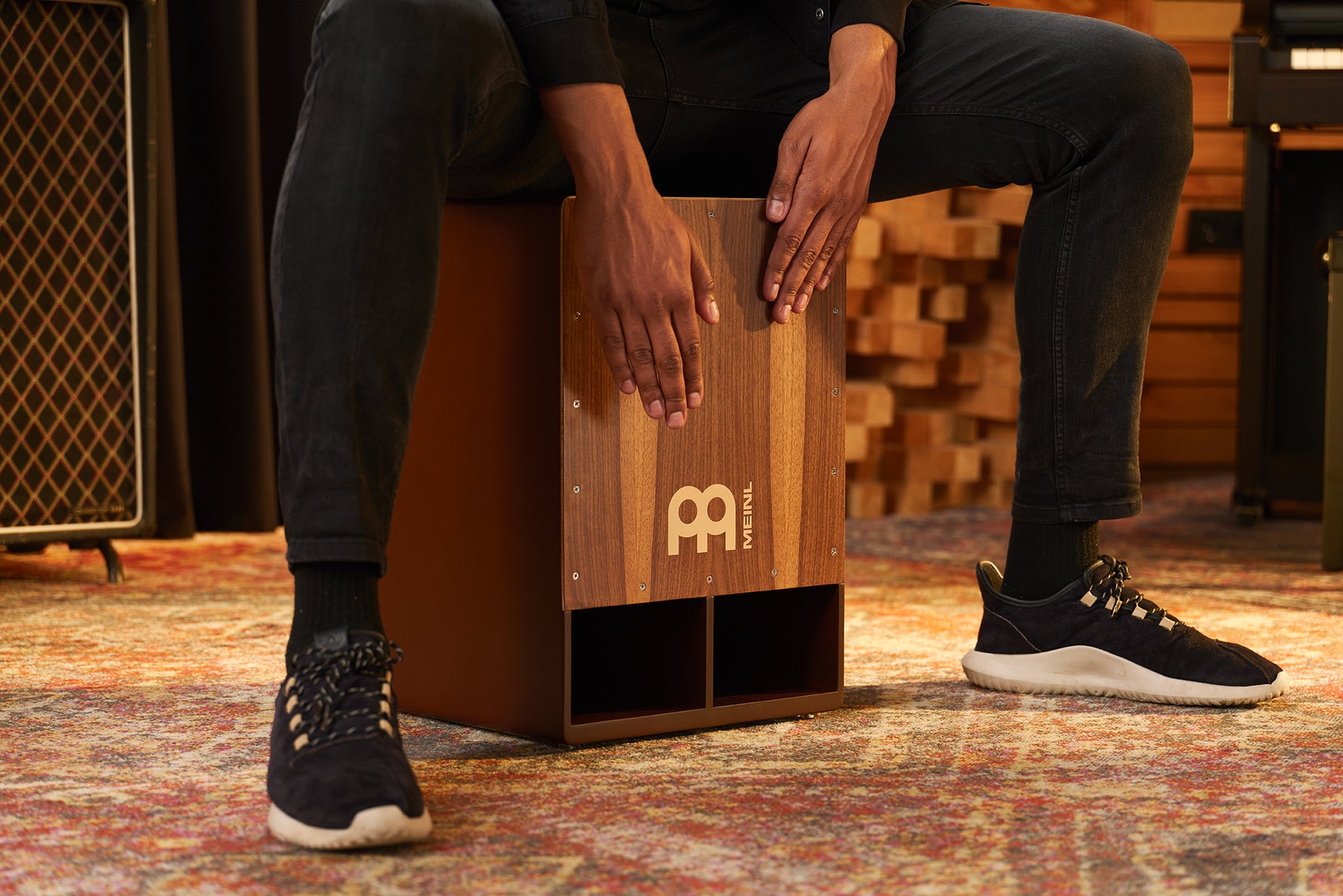 Subwoofer Cajon - Walnut
