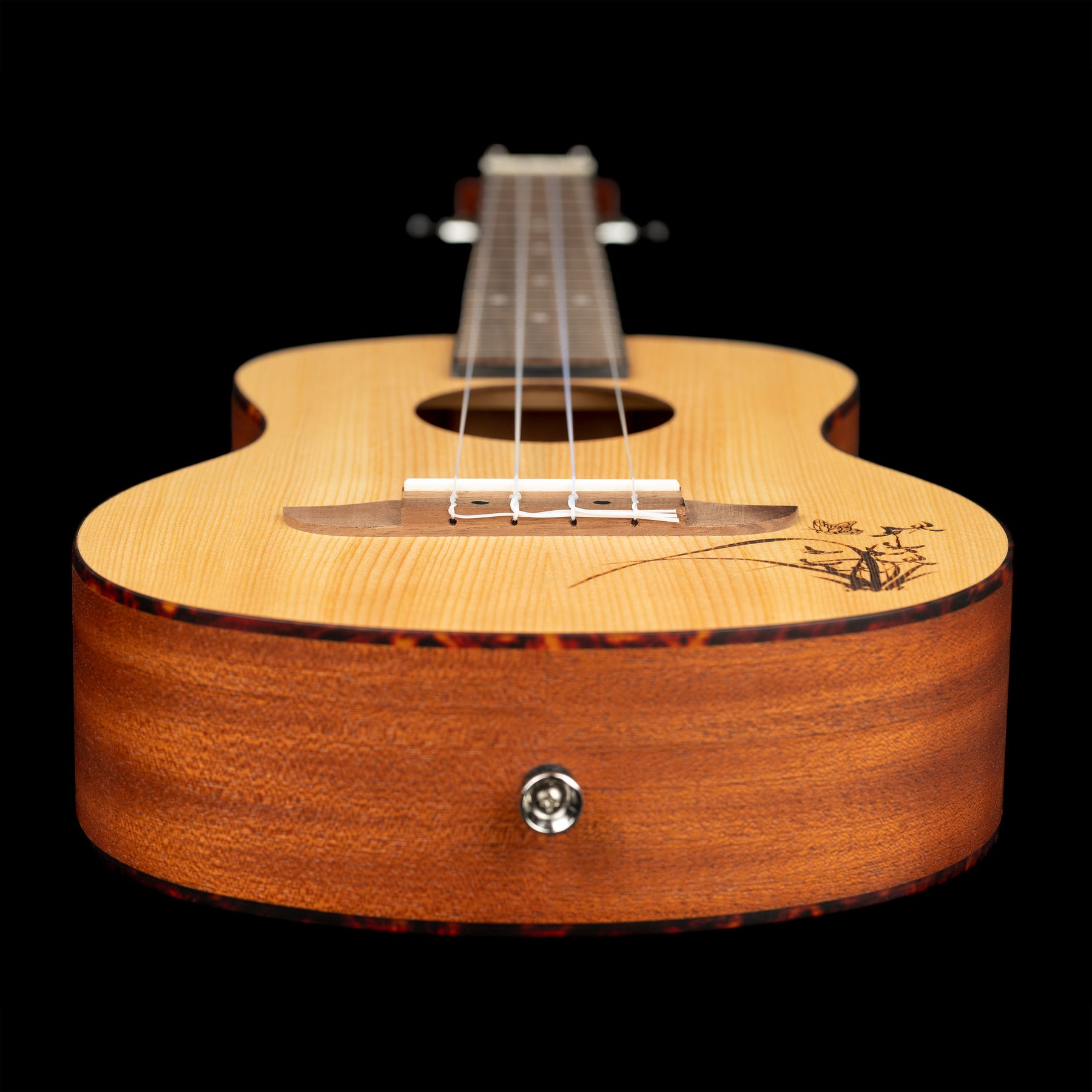 RU5-TE  Tenor Ukulele