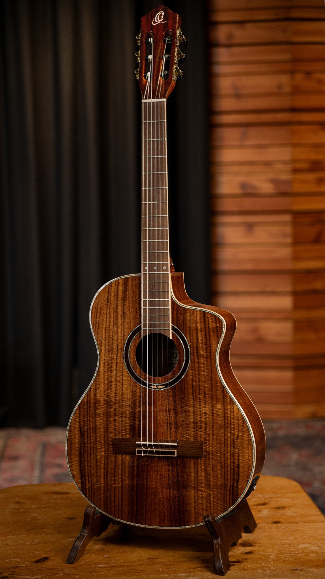 RCE30TH-ACA 4/4 Acacia