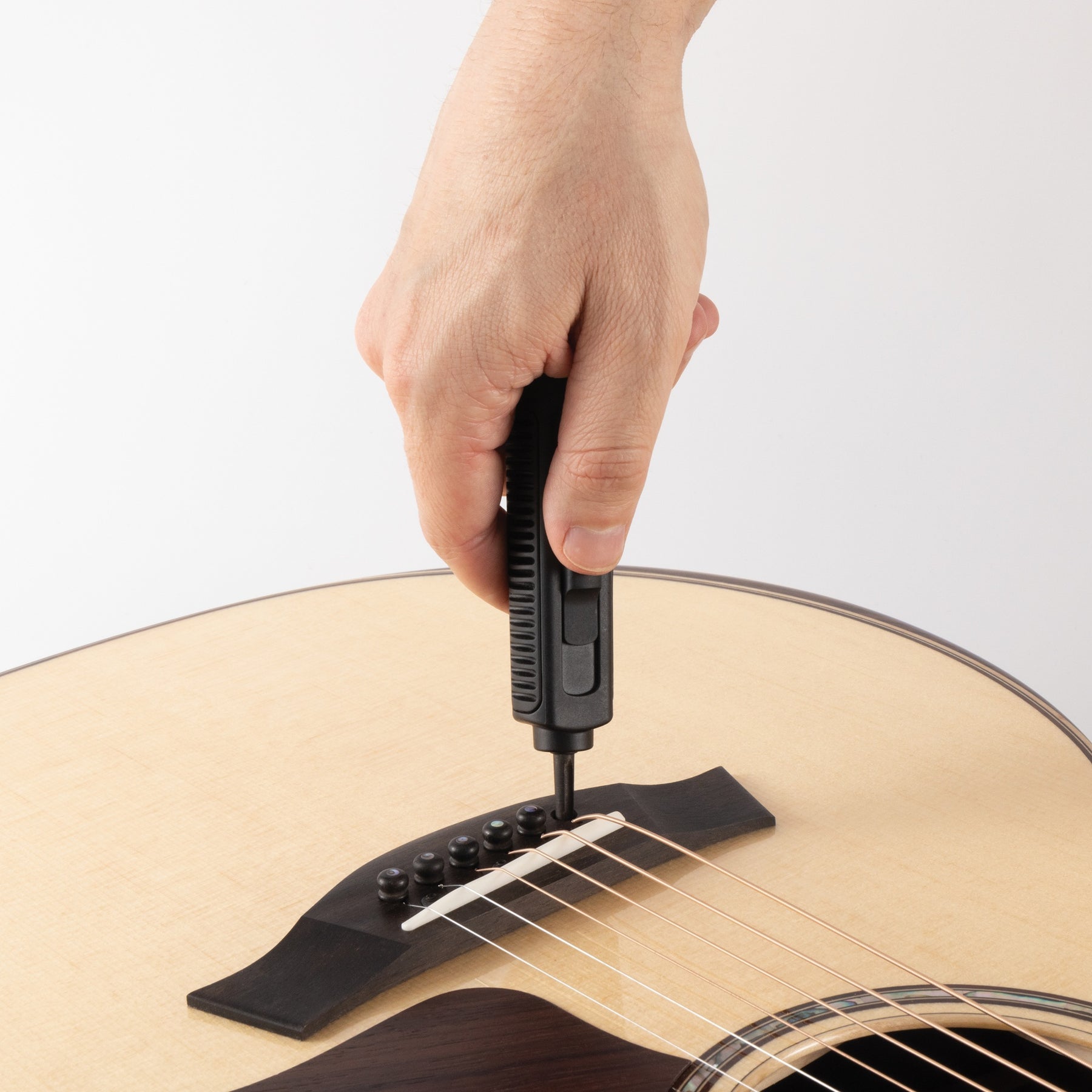 Tour Grade String Peg Winder