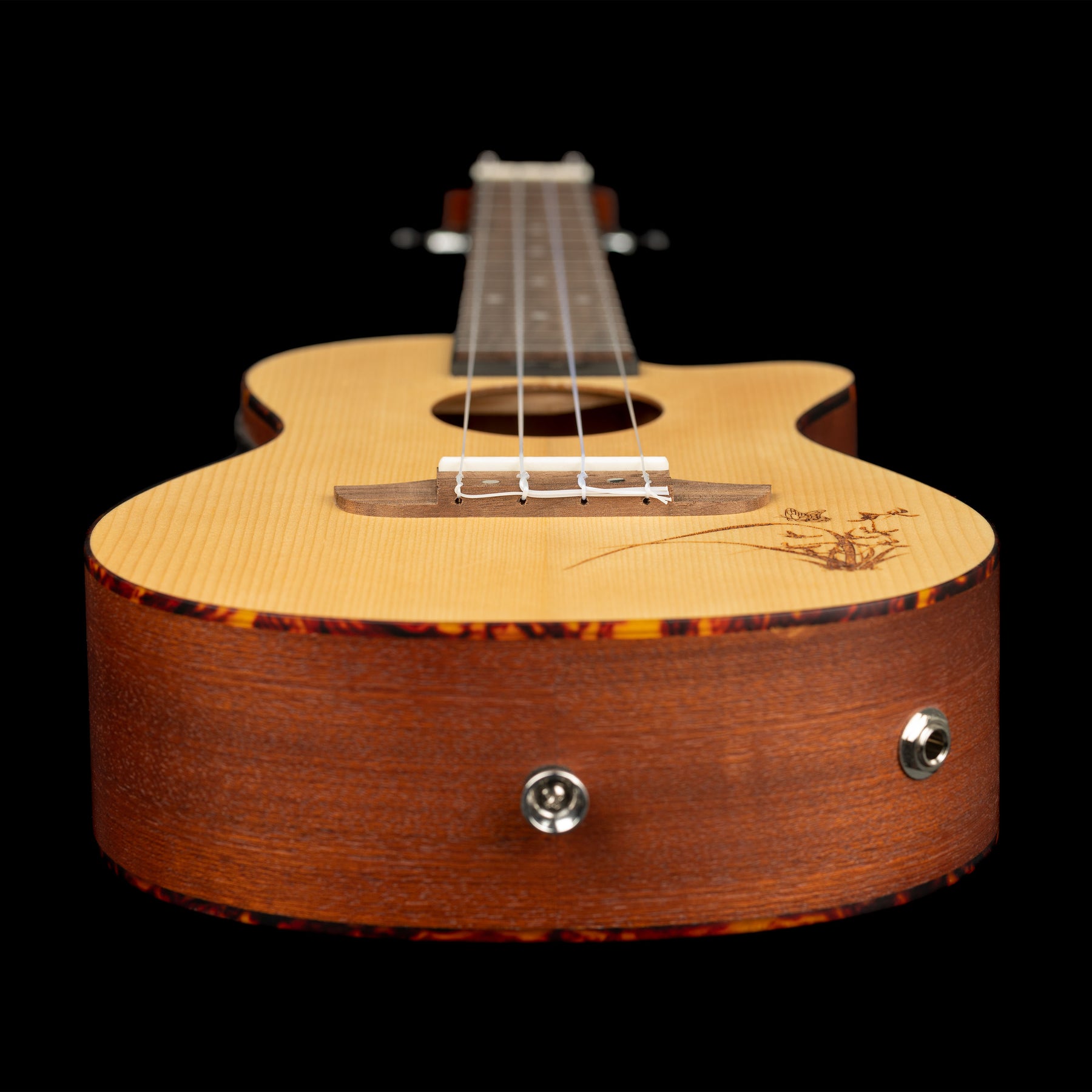 RU5CE Konzert Ukulele Sapele